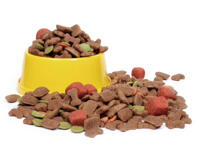 Croquettes pour chien, aliment qui offre de nombreux avantages pour votre chien.